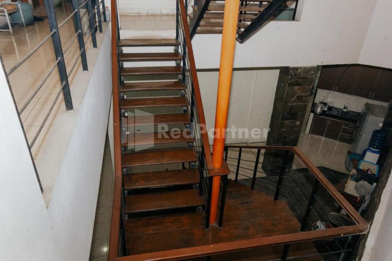 Hotel De Lugano Scbd Syariah Mitra Reddoorz Jakarta Exteriér fotografie